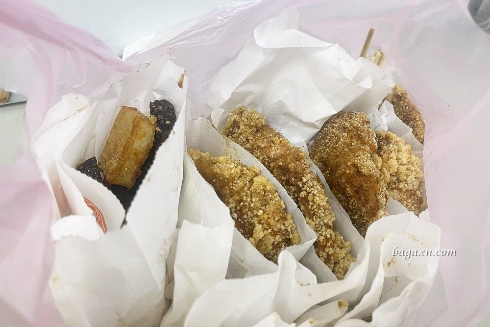 台中南屯│開源社香雞排南屯店。雞排只40元真的便宜，刷醬也很好吃