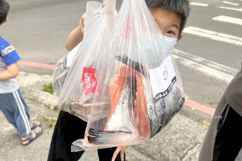 台中水產推薦│阿布潘水產。海鮮肉類一次買齊,生魚片新鮮又便宜 - 第6張圖 台中水產推薦│阿布潘水產。海鮮肉類一次買齊,生魚片新鮮又便宜