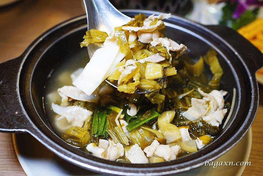 台中陽江鵝│阿秋大肥鵝餐廳(黎明店)。陽江鵝皮脆肉多汁半隻即可上桌 - 第30張圖 台中陽江鵝│阿秋大肥鵝餐廳(黎明店)。陽江鵝皮脆肉多汁半隻即可上桌