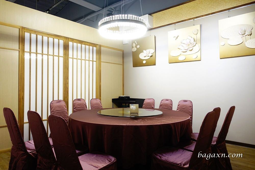 中科聚餐餐廳│招牌櫻桃鴨皮酥肉嫩、砂鍋粥品料多鮮美。食悅