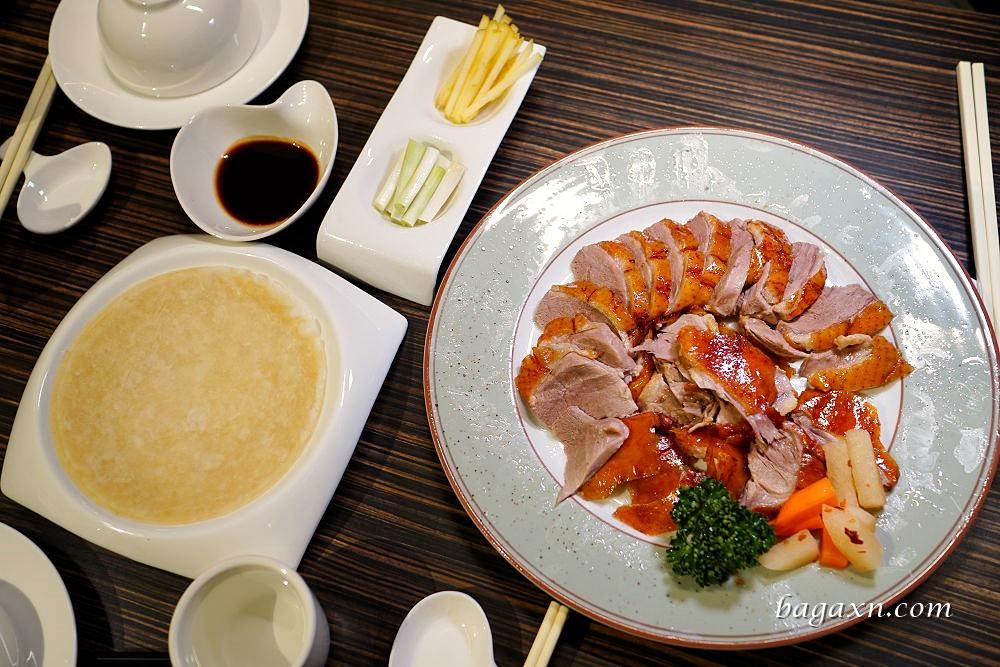 中科聚餐餐廳│招牌櫻桃鴨皮酥肉嫩、砂鍋粥品料多鮮美。食悅