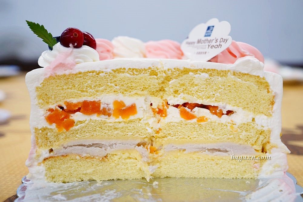 2023台中母親節蛋糕推薦│馥漫麵包花園。那一年追的的女孩