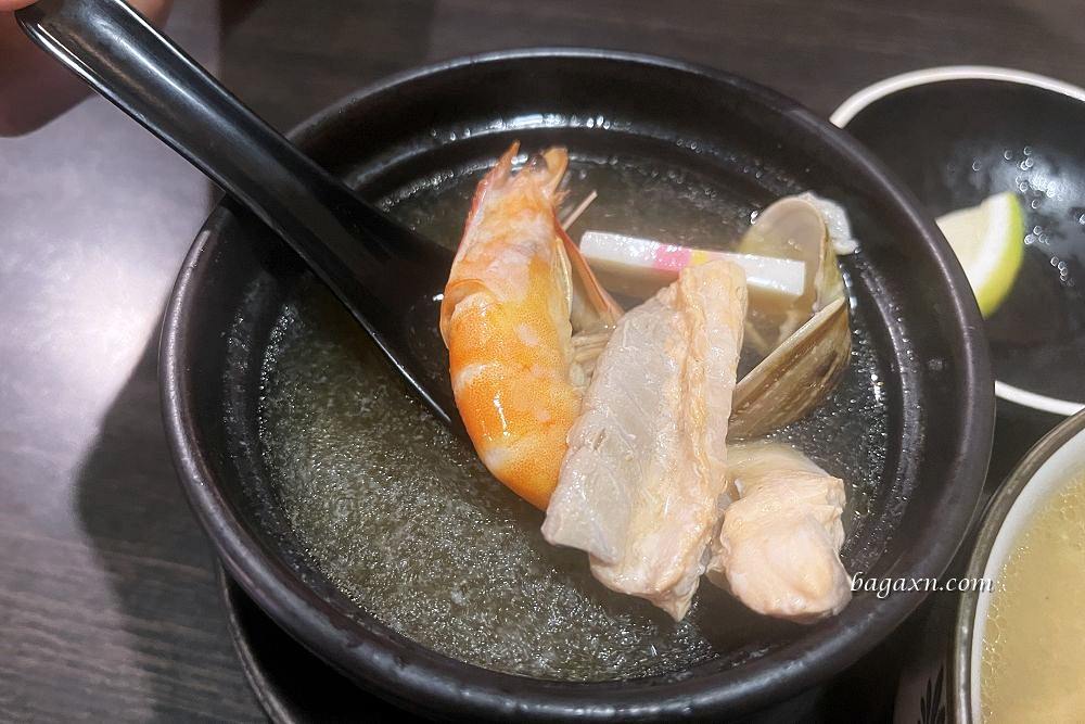 台中西屯│鱻屋。平價美味的生魚片丼飯CP值高