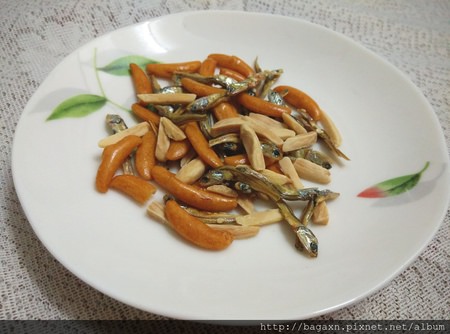 萬歲牌杏仁小魚乾-原味.jpg