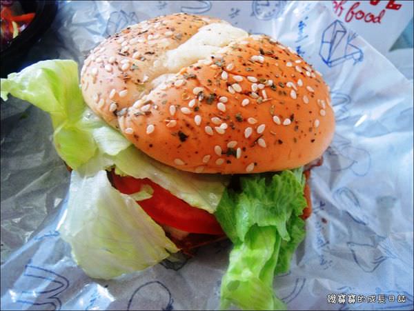 麥當勞-青醬雞腿堡 (5).JPG