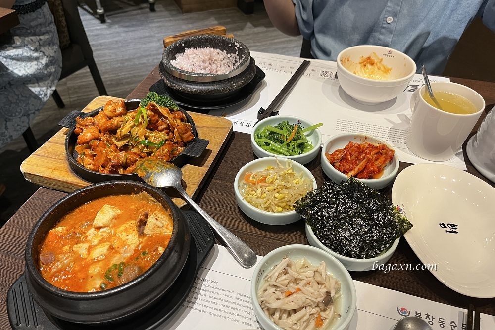 台中后里│涓豆腐。五款韓式小菜無限量供應，吃到最後真的超飽