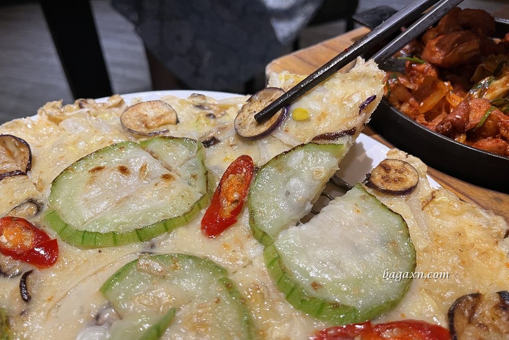 台中后里│涓豆腐。五款韓式小菜無限量供應，吃到最後真的超飽