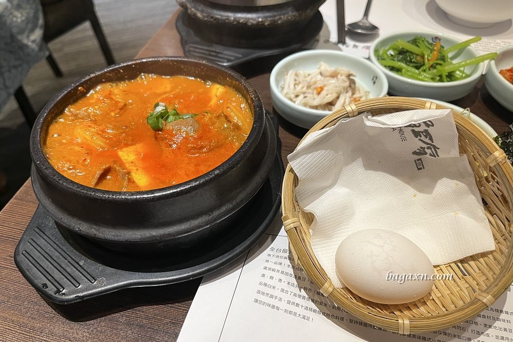 台中后里│涓豆腐。五款韓式小菜無限量供應，吃到最後真的超飽