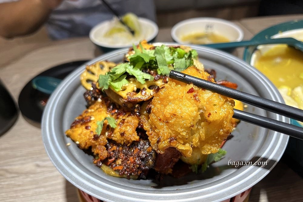 台中南屯│酸小七酸湯魚。夠酸辣配飯很好吃！