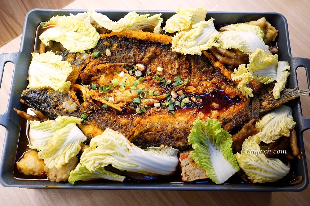 台中南屯酸菜魚/重慶烤魚│老漁家。肥腸魚很特別，嗜辣者必吃
