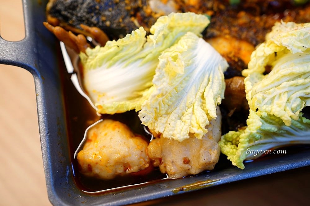 台中南屯酸菜魚/重慶烤魚│老漁家。肥腸魚很特別，嗜辣者必吃