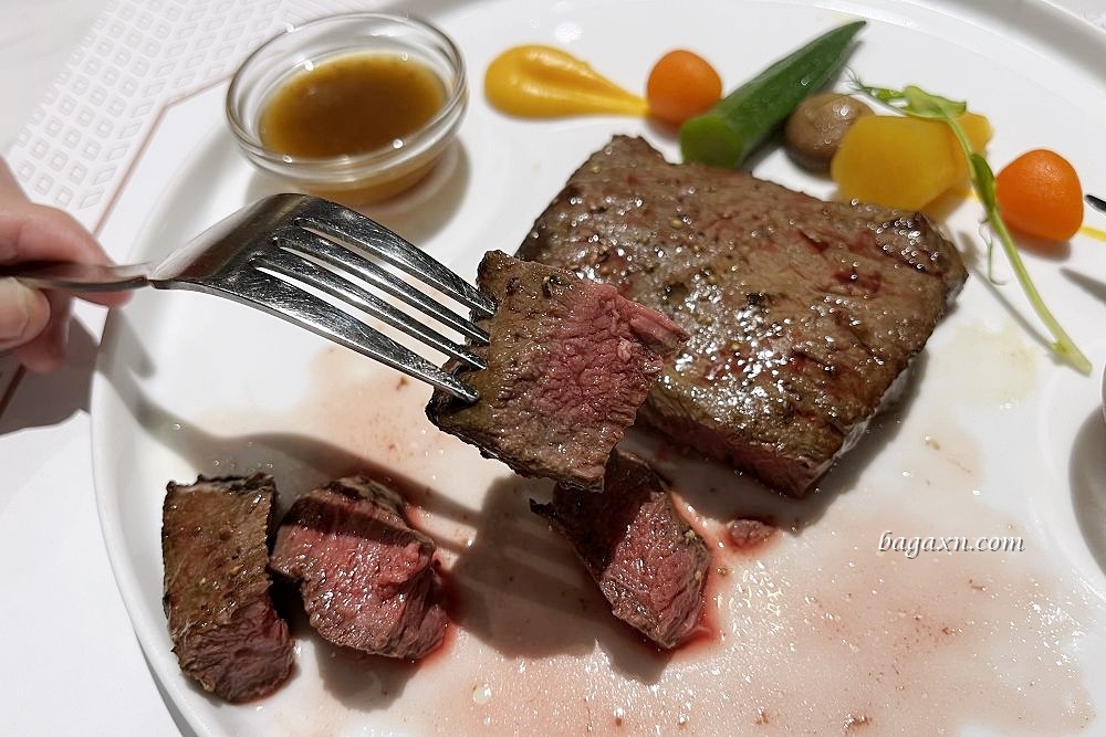 台中南屯│西堤家樂福文心店。依舊不錯吃但變貴了