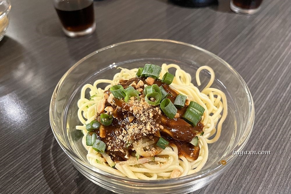 台中南屯│城裡來的巫山烤魚公益店。怪味魚口味特別挺好吃的