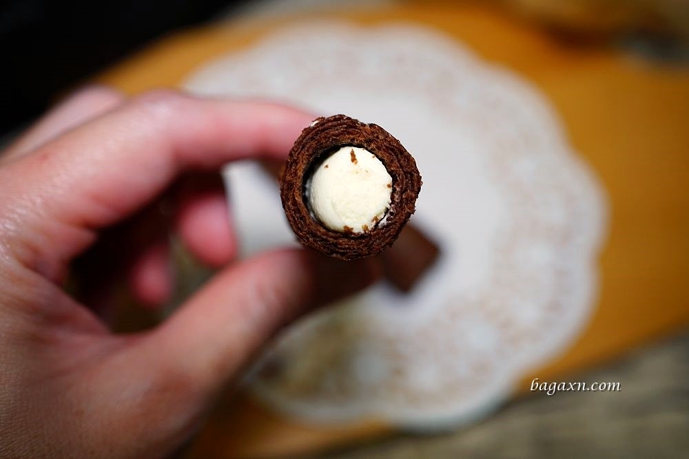 熊后BearQueen│牛奶苺苺蔓越莓蘇打牛軋餅~台灣伴手禮首選