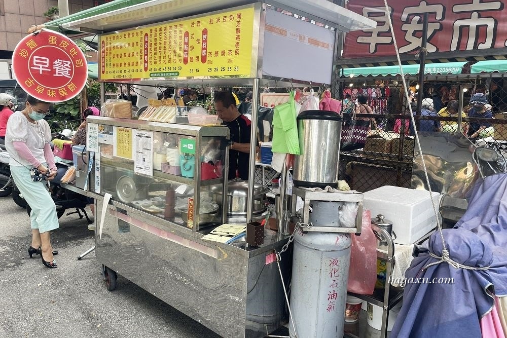 台中粉漿蛋餅│早安古早味蛋餅。Q彈有嚼勁，份量適中不膩口