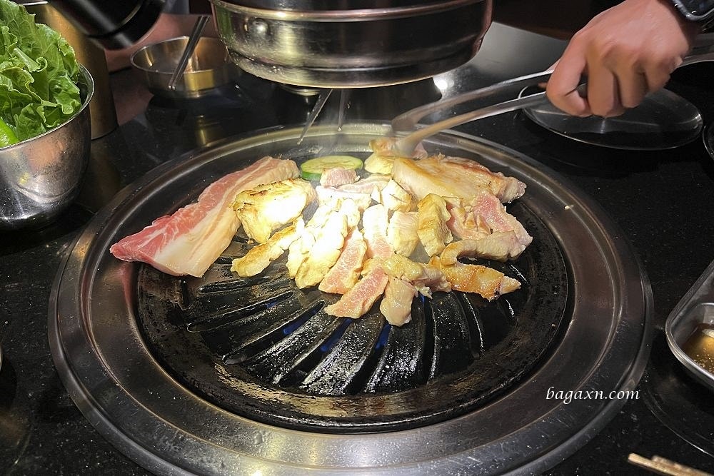 台中南屯│燒肉滋滋 ZiZi。美味韓式燒肉.大口吃肉超爽