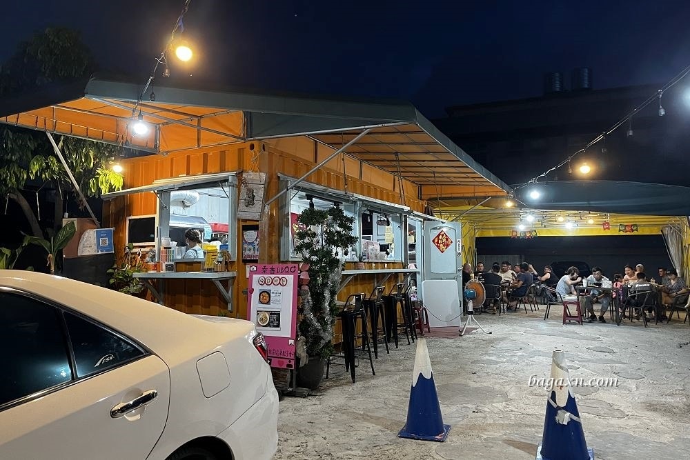 台中后里│泰香BBQ。甲后路的深夜小食堂,泰式串燒滋味特別 - 第2張圖 台中后里│泰香BBQ。甲后路的深夜小食堂,泰式串燒滋味特別