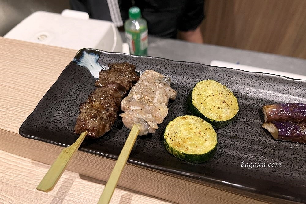 台中南屯│鳥梵炭火串燒。餐點精緻但份量不多，適合小酌