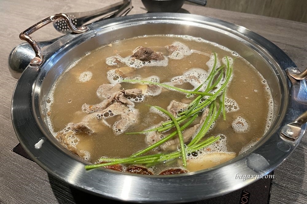 台中南屯│耀武羊威羊肉爐。6款湯頭、多款羊肉部位吃到飽 - 第15張圖 台中南屯│耀武羊威羊肉爐。6款湯頭、多款羊肉部位吃到飽