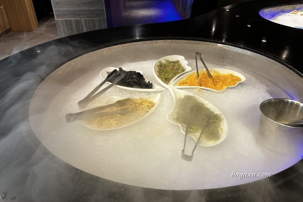 台中南屯│耀武羊威羊肉爐。6款湯頭、多款羊肉部位吃到飽