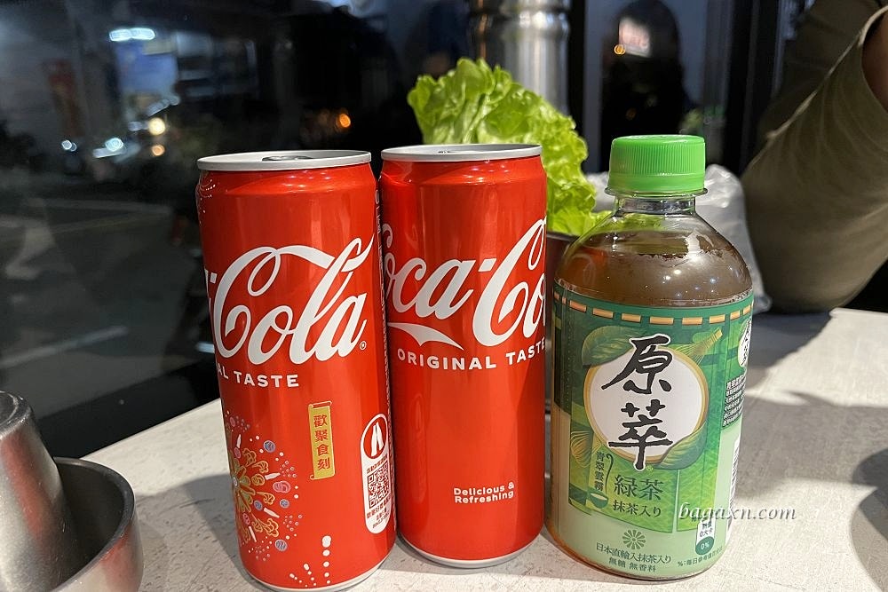 台中北屯│料韓男韓國熟成烤五花肉。桌邊代烤服務好，小菜吃到飽
