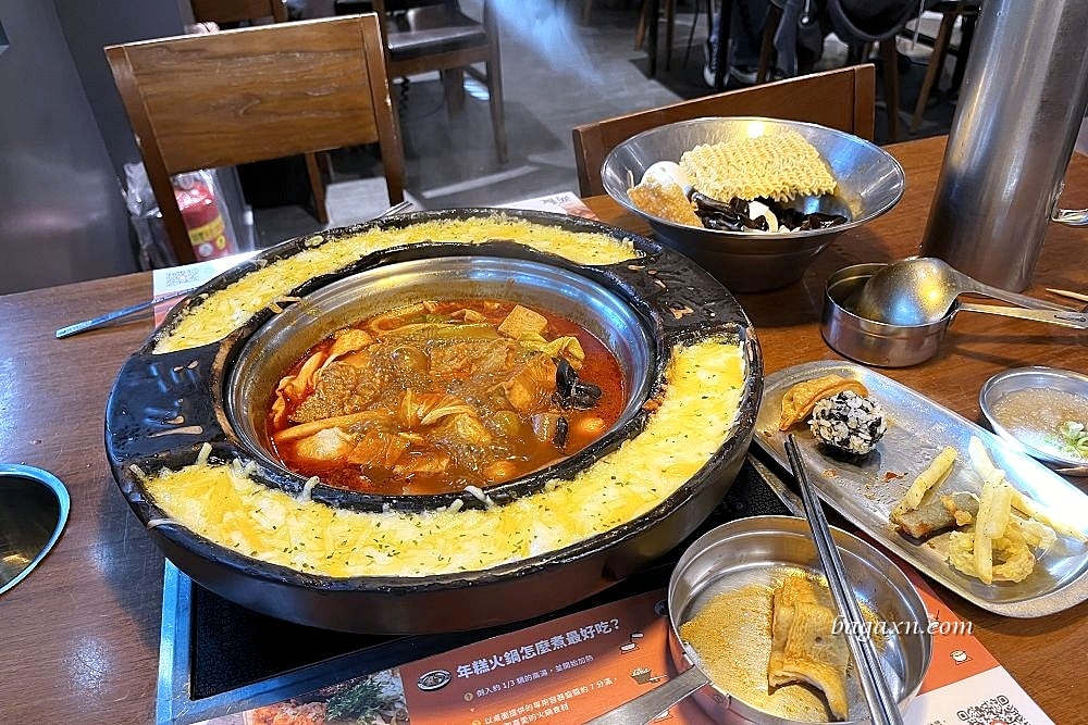 台中北區│兩餐中友店。澱粉吃到飽，不推薦B方案肉品吃到飽