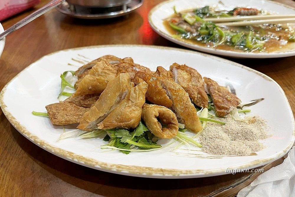 台中南屯│阿寬師擔仔麵。各式快炒料理,內用豬油飯吃到飽 - 第17張圖 台中南屯│阿寬師擔仔麵。各式快炒料理,內用豬油飯吃到飽