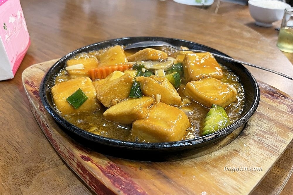 台中南屯│阿寬師擔仔麵。各式快炒料理,內用豬油飯吃到飽 - 第8張圖 台中南屯│阿寬師擔仔麵。各式快炒料理,內用豬油飯吃到飽