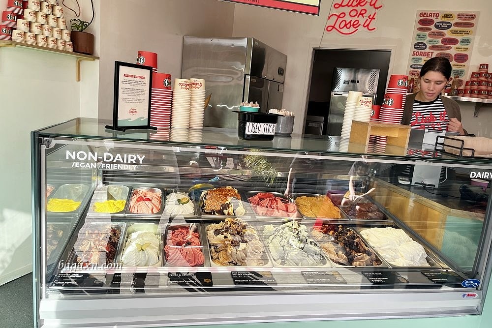 紐西蘭奧克蘭│懷希基島一日遊。渡輪+隨上隨下巴士.好吃的冰淇淋和法式可麗餅