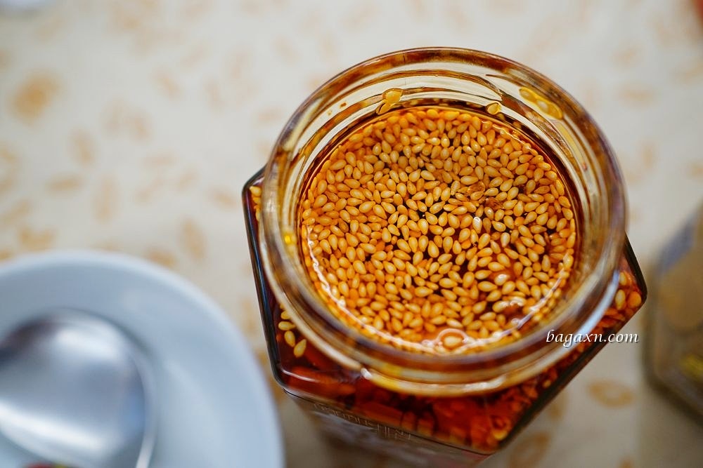 宅配美食│五仁辣麻果油。全素食配方，料比醬多、沾拌淋都合適