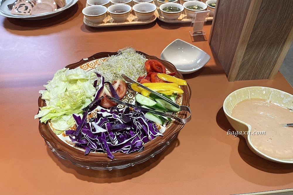 台中后里│佛緣素食。便宜的素食Buffet吃到飽
