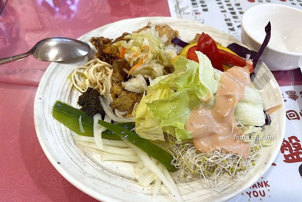 台中后里│佛緣素食。便宜的素食Buffet吃到飽