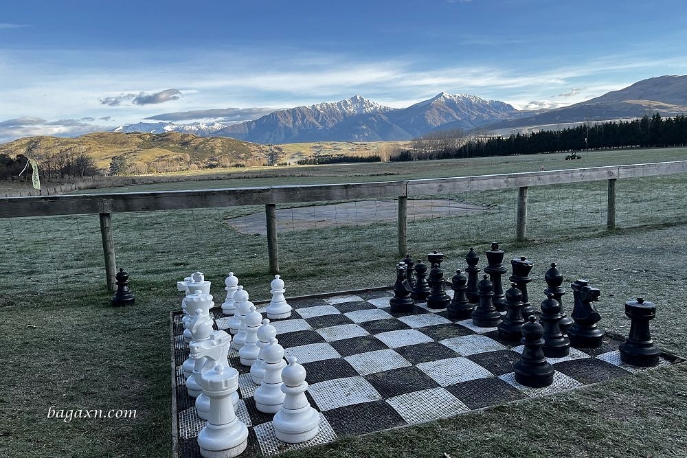 紐西蘭皇后鎮│Nzone Skydive 高空跳傘體驗。人生第一次也是最後一次啦 - 第9張圖 紐西蘭皇后鎮│Nzone Skydive 高空跳傘體驗。人生第一次也是最後一次啦