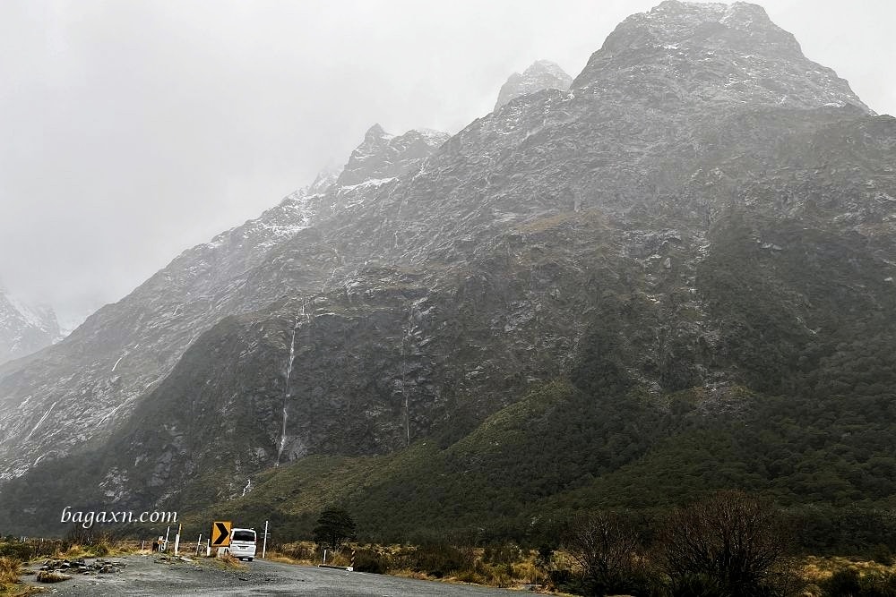 紐西蘭│米佛峽灣開車一日遊。蒂阿瑙咖啡廳很讚,晚餐紐西蘭麥當勞 - 第1張圖 紐西蘭│米佛峽灣開車一日遊。蒂阿瑙咖啡廳很讚,晚餐紐西蘭麥當勞
