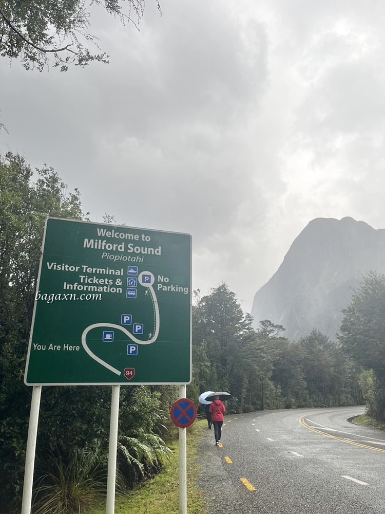 紐西蘭│米佛峽灣開車一日遊。蒂阿瑙咖啡廳很讚,晚餐紐西蘭麥當勞 - 第11張圖 紐西蘭│米佛峽灣開車一日遊。蒂阿瑙咖啡廳很讚,晚餐紐西蘭麥當勞