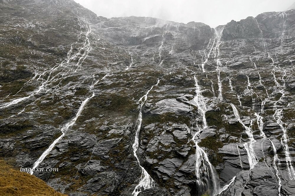 紐西蘭│米佛峽灣開車一日遊。蒂阿瑙咖啡廳很讚,晚餐紐西蘭麥當勞 - 第9張圖 紐西蘭│米佛峽灣開車一日遊。蒂阿瑙咖啡廳很讚,晚餐紐西蘭麥當勞