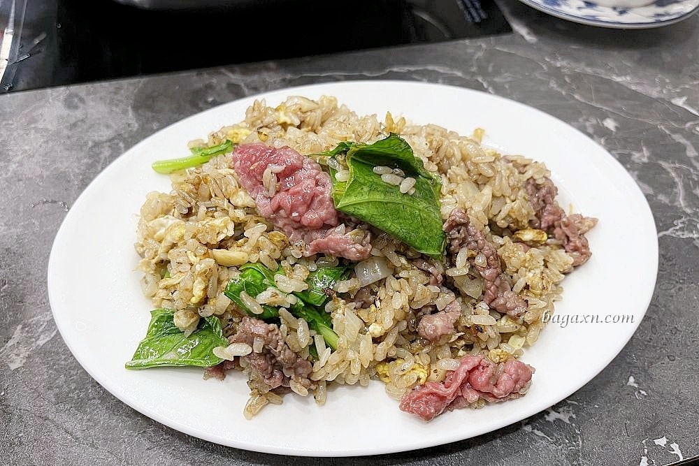 台南安平│阿財牛肉湯平豐店。現切牛肉鮮甜嫩口，炒飯也是必點