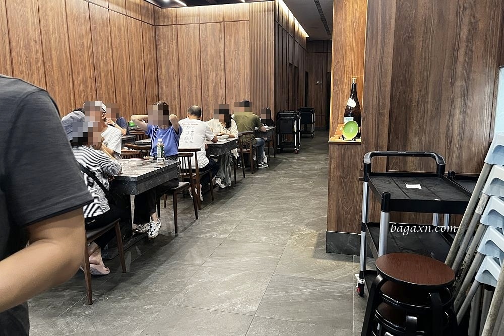 台南安平│阿財牛肉湯平豐店。現切牛肉鮮甜嫩口，炒飯也是必點