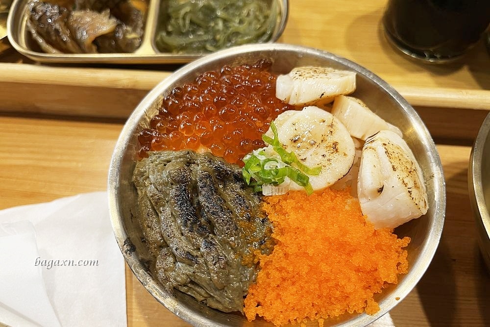 台中西屯│初酸那個魚。酸菜魚個人鍋，還有海鮮蓋飯可以升級
