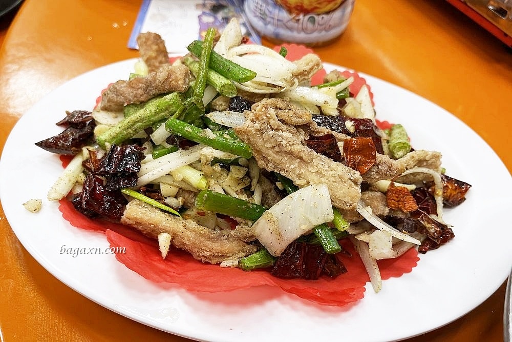 台中南屯│吉川鵝肉。好吃的快炒店，聚餐好去處