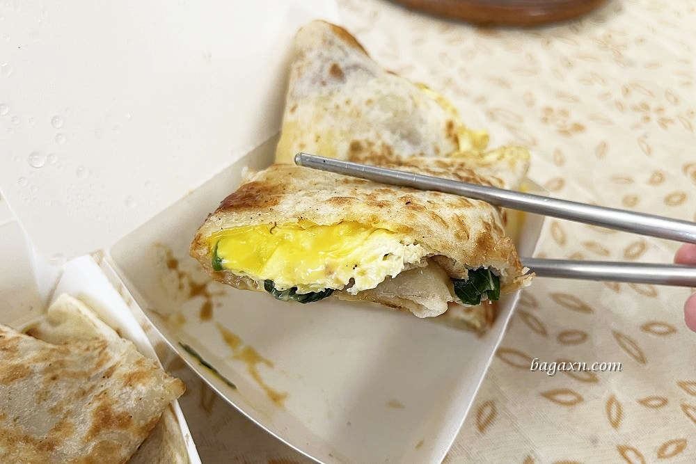 台中后里│月眉手工蛋餅。每日限量，推鮪魚蛋餅加特製辣