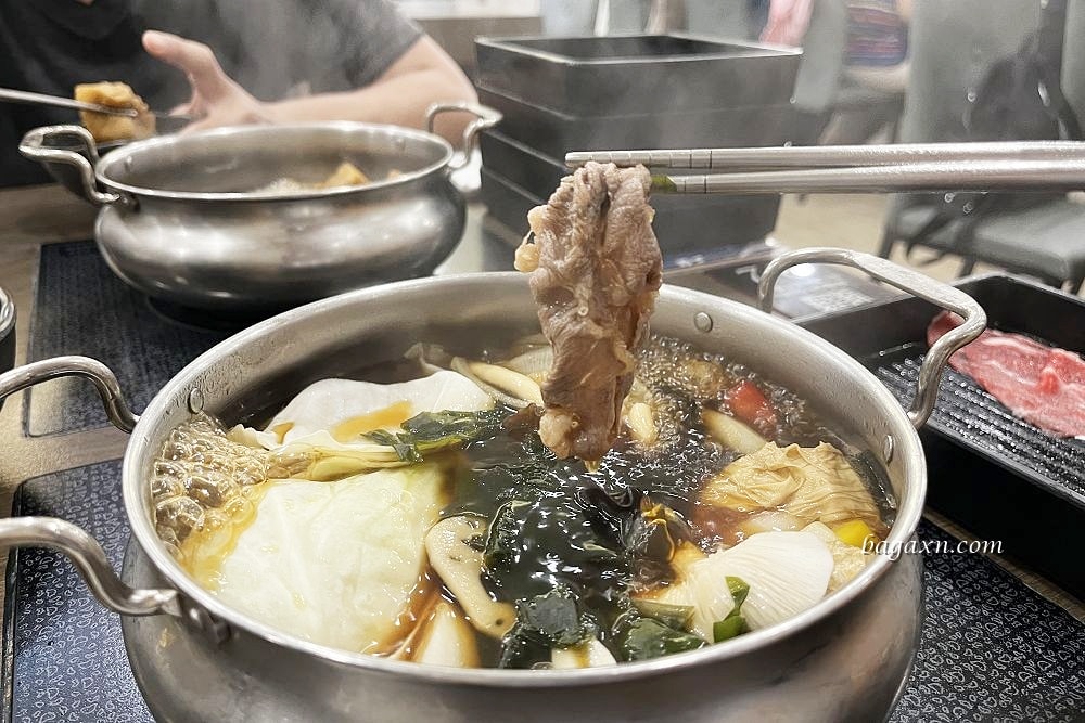 台中南屯│鬥牛士二鍋文心店。當日壽星半價可以吃一下