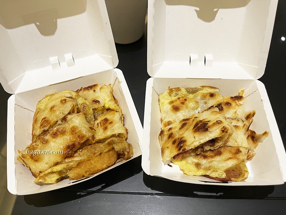 台中粉漿蛋餅│魚吃土手作三文治。粉漿蛋餅不油好吃，脆糖吐司美味特別