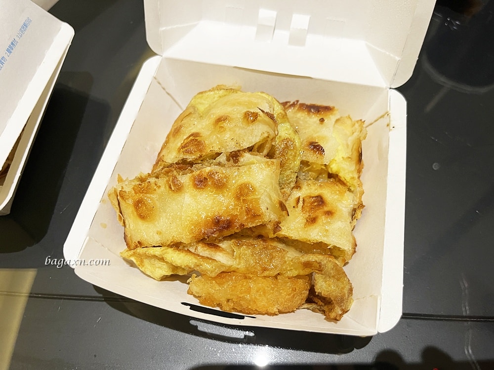 台中粉漿蛋餅│魚吃土手作三文治。粉漿蛋餅不油好吃，脆糖吐司美味特別