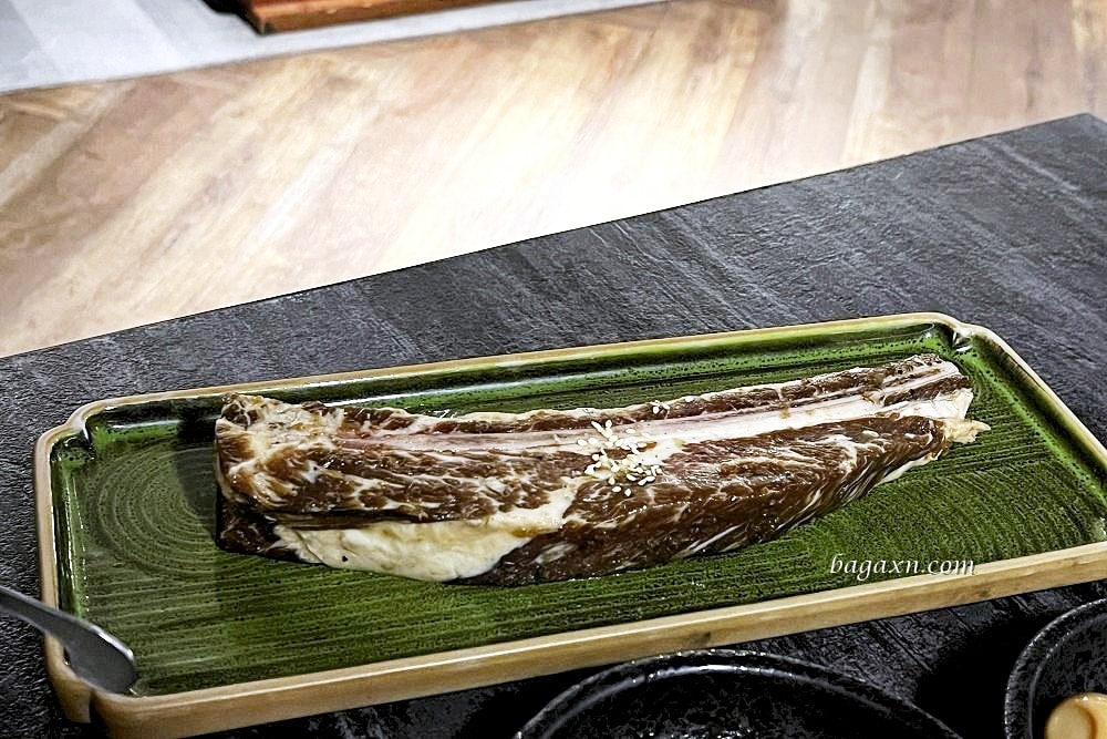 台中南屯│DEG 度 韓國燒肉概念。桌邊代烤服務,吃完沒油煙味超讚 - 第10張圖 台中南屯│DEG 度 韓國燒肉概念。桌邊代烤服務,吃完沒油煙味超讚