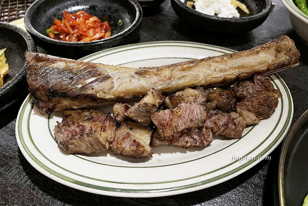 台中南屯│DEG 度 韓國燒肉概念。桌邊代烤服務,吃完沒油煙味超讚 - 第12張圖 台中南屯│DEG 度 韓國燒肉概念。桌邊代烤服務,吃完沒油煙味超讚