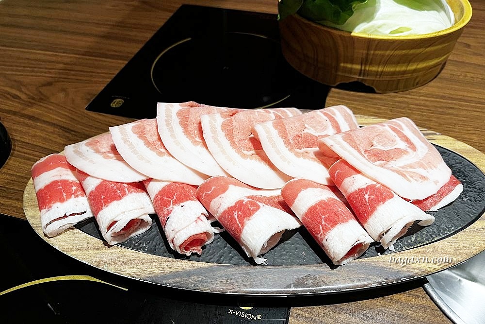 台中南屯│燒瓶子大肆の鍋。氣氛不錯，餐點也好吃