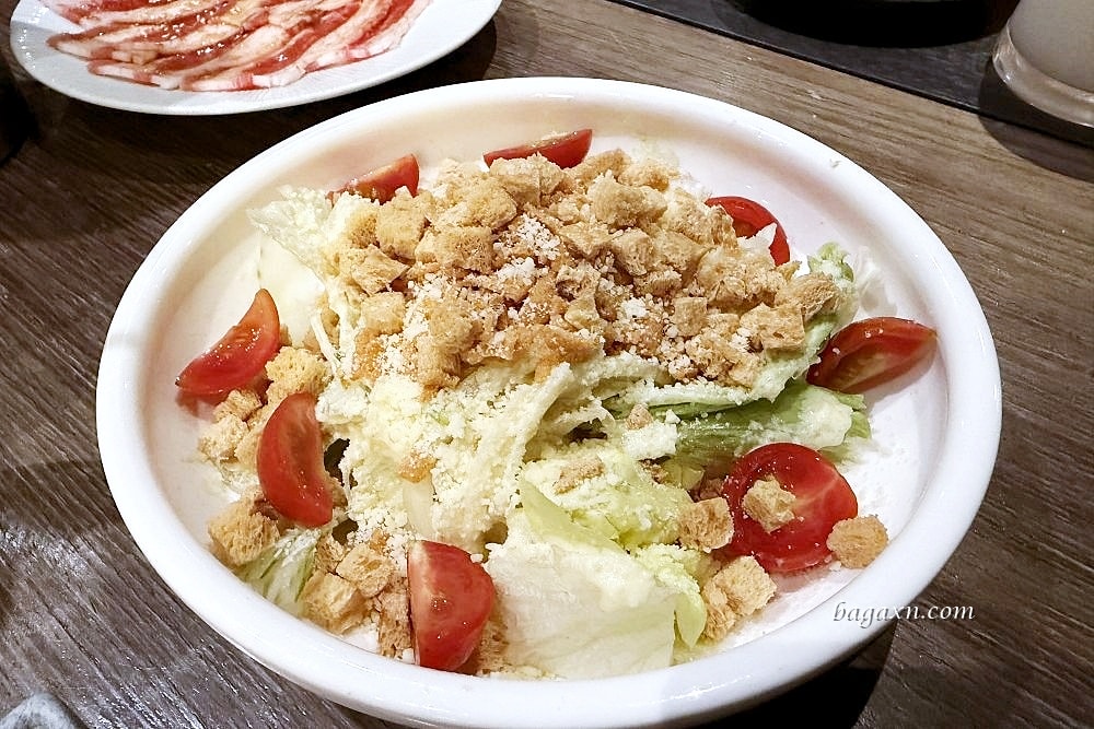 台中燒肉│火火燒肉販賣所 台中公益總店。食材品質不錯，部分食材代烤服務