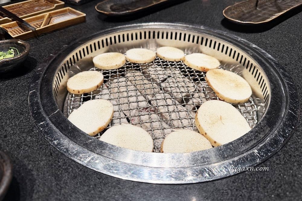 台南燒肉│碳佐麻里精品燒肉台南新興店。食材品質優份量很多 - 第19張圖 台南燒肉│碳佐麻里精品燒肉台南新興店。食材品質優份量很多