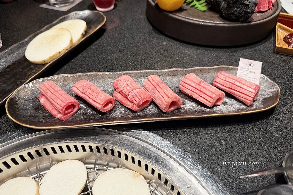 台南燒肉│碳佐麻里精品燒肉台南新興店。食材品質優份量很多 - 第9張圖 台南燒肉│碳佐麻里精品燒肉台南新興店。食材品質優份量很多